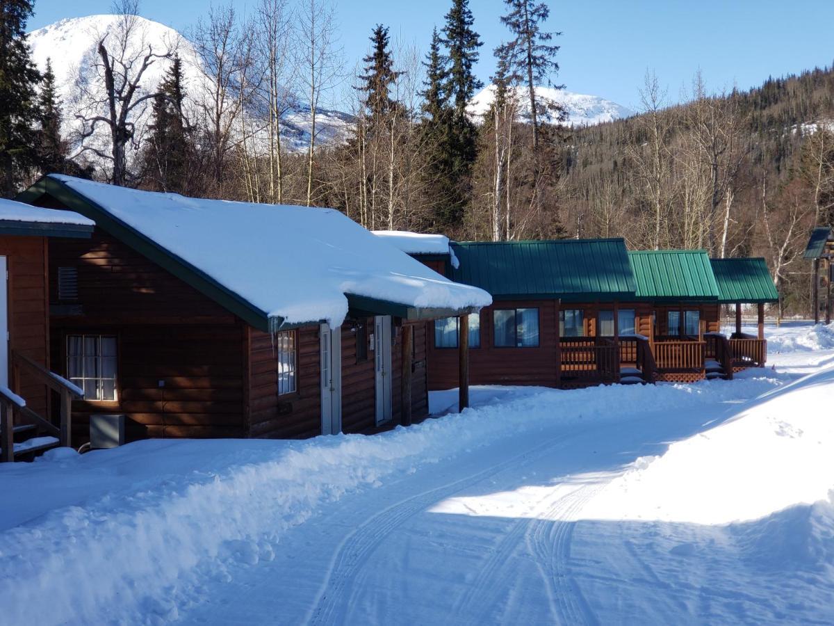 Gwin'S Lodge & Roadhouse Cooper Landing Buitenkant foto