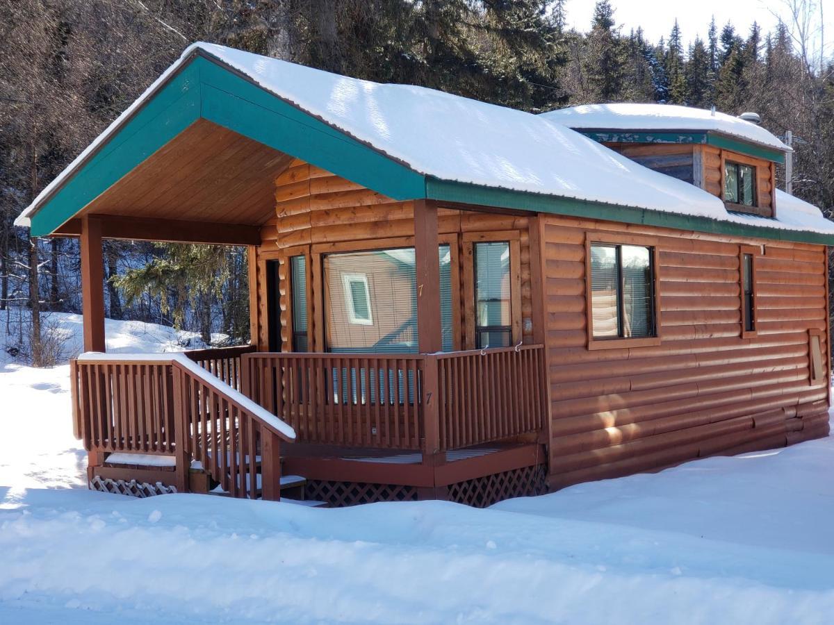 Gwin'S Lodge & Roadhouse Cooper Landing Buitenkant foto